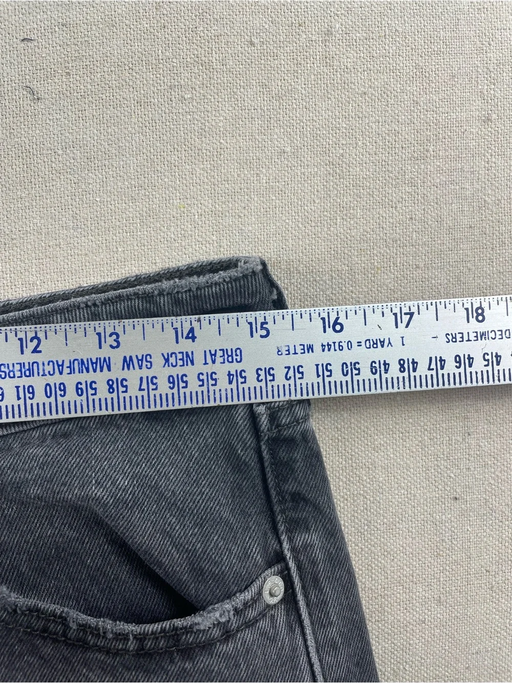 Levi's Low Loose Women’s jeans in washed black